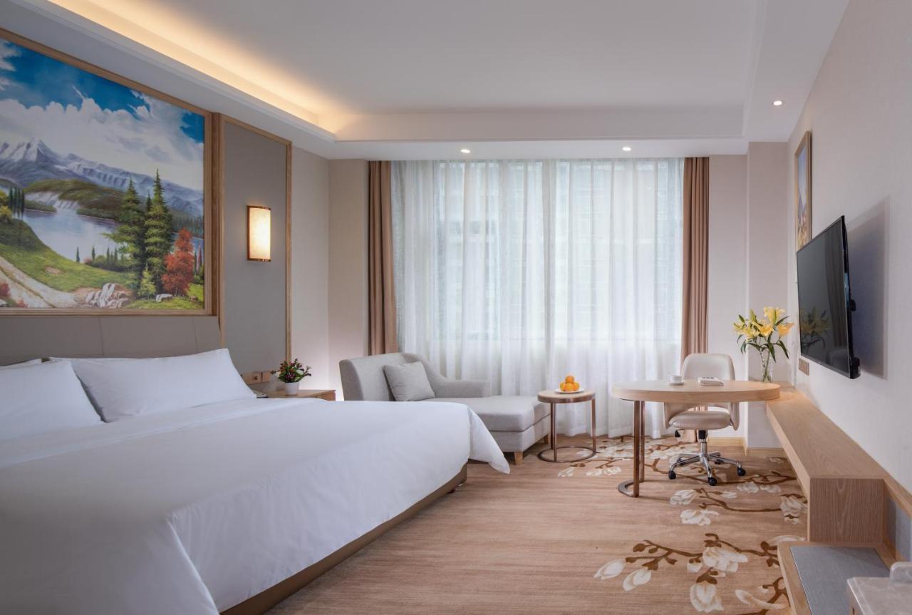 Vienna International Hotel Lianjiang  Zewnętrze zdjęcie